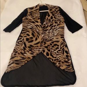 🌺 Chico’s cover up tunic